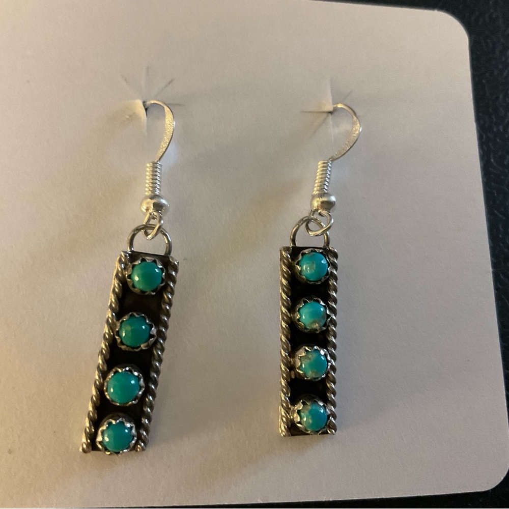 CUTE NATIVE AMERICAN EARRINGS